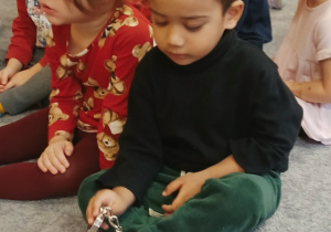 Wizyta Policji - Elijah, grupa "Biedronki"