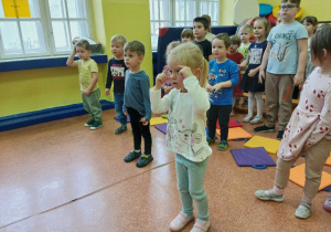 Biedronki i Myszki w trakcie koncertu