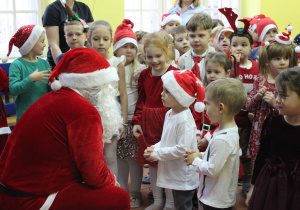 Biedronki, Myszki i Stokrotki z Mikołajem