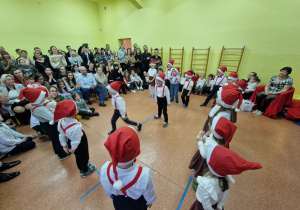 Grupa "Stokrotki" podczas występu