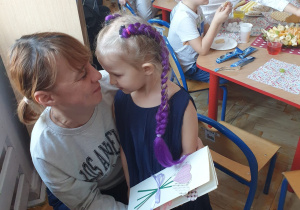 Kamilla z grupy "Myszki" z Babcią