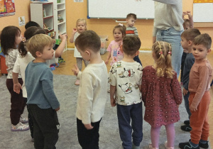 Biedronki - przygotowywania do Dnia Babci i Dziadka