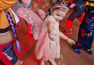 Bal Karnawałowy - Zlata z bańkami