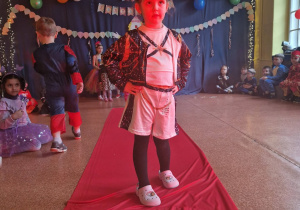 Odlotowy Bal Karnawałowy - Mia K.