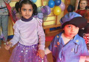 Bal Karnawałowy - Eliana i Elijah