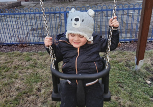 Biedronki w ogrodzie - Ernest