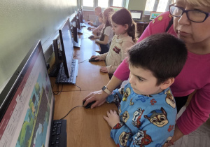 Wizyta Stokrotek w szkole