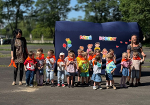 Grupa "Biedronki" podczas występu