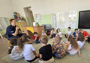 Grupa Stokrotki podczas spotkania